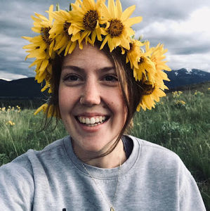 Meet your Posher, Joelle